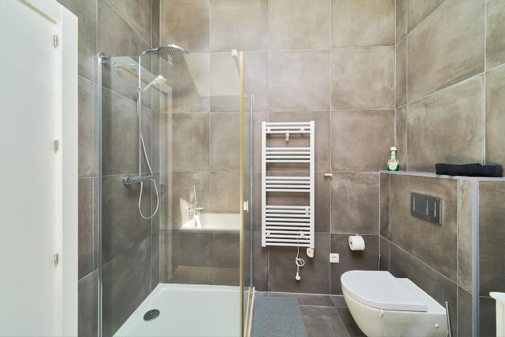 Superbe Appartement Avec Jaccuzi Marbella Exterior photo