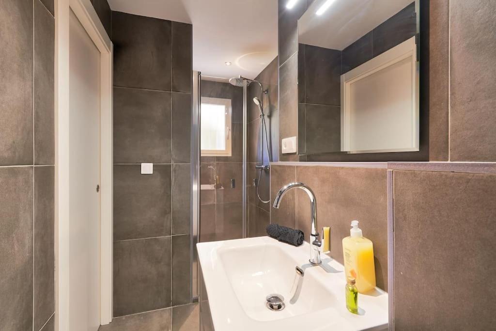 Superbe Appartement Avec Jaccuzi Marbella Exterior photo