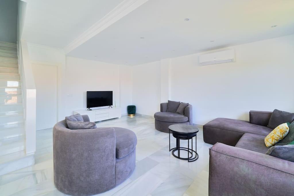 Superbe Appartement Avec Jaccuzi Marbella Exterior photo